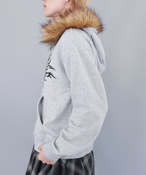 SPINNS(スピンズ)の「2WAY短丈ダブルジップパーカー/トライバルデザイン/フェイクファー取り外し可能(パーカー・メンズ・ブラック/杢グレー/ブラック系その他/ウッドランド・ONESIZE)」の15枚目の写真