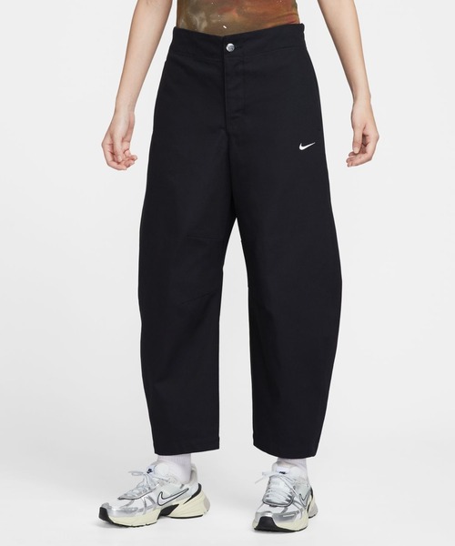 NIKE(ナイキ)の「ナイキ NIKE ナイキ NSW ストリート バレル パンツ(その他パンツ・レディース・グリーン/ブラック・L/M/S)」の2枚目の写真