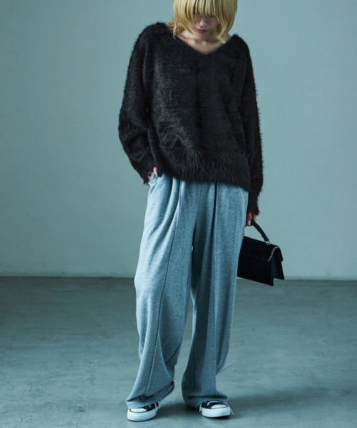 Fashion Letter(ファッションレター)の「シャギーニット バックリボン ニットプルオーバー(ニット/セーター・レディース・グレイッシュベージュ/ブラック/アイボリー・M)」の14枚目の写真