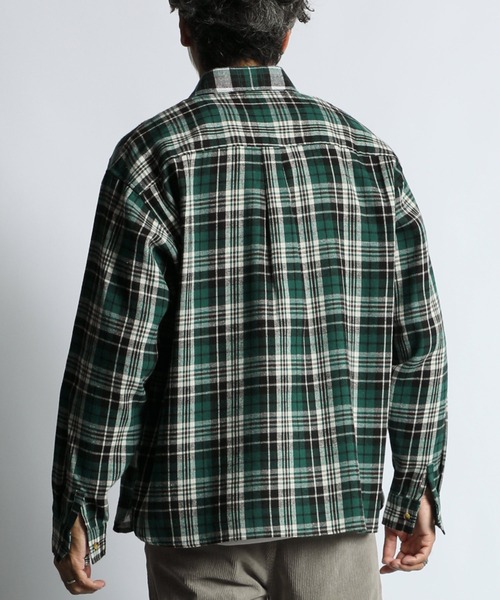 The DUFFER of ST.GEORGE（ザダファーオブセントジョージ）の「SWITCHING FLANNEL CHECK SHIRT：切替デザイン フランネル チェックシャツ（シャツ/ブラウス・メンズ・グリーン/ブラウン・X-LARGE/LARGE/MEDIUM）」の9枚目の写真