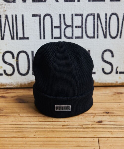 POLeR（ポーラー）の「POLeR × FREAK'S STORE/ポーラー × フリークスストア 別注 BEANIE ワンポイントロゴ ビーニー（ニットキャップ/ビーニー・メンズ・ブラック/ネイビー/オレンジ・ONE SIZE）」の10枚目の写真