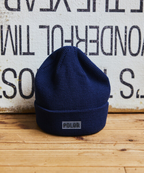 POLeR(ポーラー)の「POLeR × FREAK'S STORE/ポーラー × フリークスストア 別注 BEANIE ワンポイントロゴ ビーニー(ニットキャップ/ビーニー・メンズ・ブラック/ネイビー/オレンジ・ONE SIZE)」の17枚目の写真