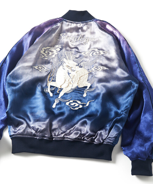 Alpha Industries（アルファインダストリーズ）の「Alpha Industries/アルファ インダストリーズ 別注 Tempaly × Alpha Industries × FREAK'S STORE エイジング加工 レーヨンサテン スカジャン（MA-1・メンズ・ブルー/ブラウン・SMALL/MEDIUM/LARGE/X-LARGE）」の2枚目の写真