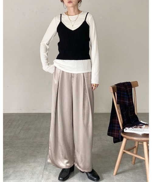 She's Closet（シーズクローゼット）の「ショート丈クロップドVネックミニケーブル編みニットビスチェキャミソール（ベスト・レディース・ブラウン/アイボリー/ブラック/グレー・FREE）」の10枚目の写真