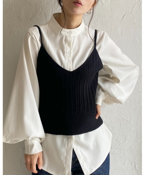 She's Closet（シーズクローゼット）の「ショート丈クロップドVネックミニケーブル編みニットビスチェキャミソール（ベスト・レディース・ブラウン/アイボリー/ブラック/グレー・FREE）」の6枚目の写真