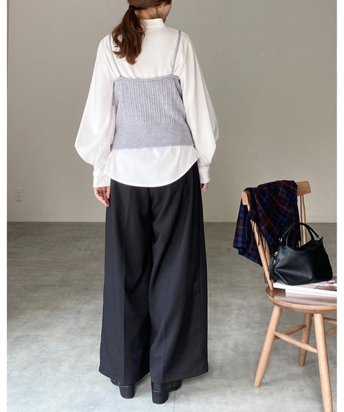 She's Closet（シーズクローゼット）の「ショート丈クロップドVネックミニケーブル編みニットビスチェキャミソール（ベスト・レディース・ブラウン/アイボリー/ブラック/グレー・FREE）」の15枚目の写真