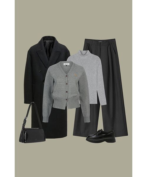 AVANDRESS(アバンドレス )の「Two-Tuck Slacks 101 BLACK(スラックス・レディース・ブラック・LARGE/SMALL/MEDIUM)」の13枚目の写真