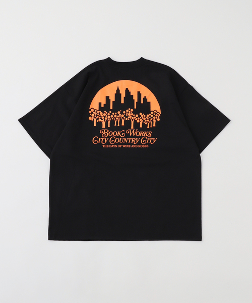 CITY COUNTRY CITY(シティーカントリーシティー)の「CITY COUNTRY CITY × BOOK WORKS T-SHIRT MESSAGE(Tシャツ/カットソー・メンズ・ホワイト/ブラック・SMALL/MEDIUM/LARGE/X-LARGE)」の4枚目の写真