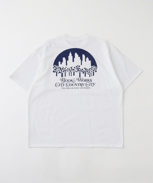 CITY COUNTRY CITY(シティーカントリーシティー)の「CITY COUNTRY CITY × BOOK WORKS T-SHIRT MESSAGE(Tシャツ/カットソー・メンズ・ホワイト/ブラック・SMALL/MEDIUM/LARGE/X-LARGE)」の5枚目の写真