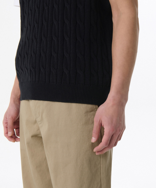 MUSINSA STANDARD（ムシンサスタンダード）の「コットンケーブルVネックニットベスト[ブラック]（ベスト・メンズ・その他・SMALL/MEDIUM/LARGE/X-LARGE/XX-LARGE）」の6枚目の写真