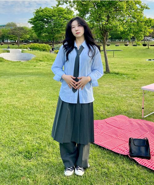 MUSINSA STANDARD WOMAN（ムシンサスタンダードウーマン）の「レディースプリーツミドル丈[ミディアムグレー]（スカート・レディース・グレー・X-SMALL/SMALL/MEDIUM/LARGE）」の15枚目の写真