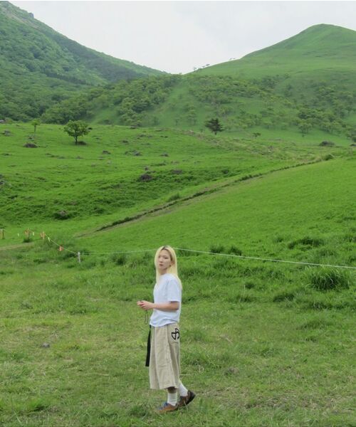 NOMANUAL(NOMANUAL)の「C.D.L BERMUDA PANTS - SAND(その他パンツ・レディース・その他・SMALL/MEDIUM/LARGE)」の12枚目の写真