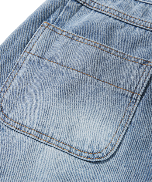 TRILLION（トリリオン）の「ラウンドポケットバルーンフィットウォッシュデニムパンツ（ライトブルー）（デニムパンツ・レディース・その他・MEDIUM/LARGE/X-LARGE/SMALL）」の9枚目の写真