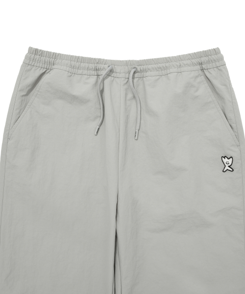 Wacky WiLLy(ワッキーウィリー)の「化繊パラシュートパンツライトグレー(その他パンツ・レディース・その他・SMALL/MEDIUM/LARGE/X-LARGE)」の4枚目の写真
