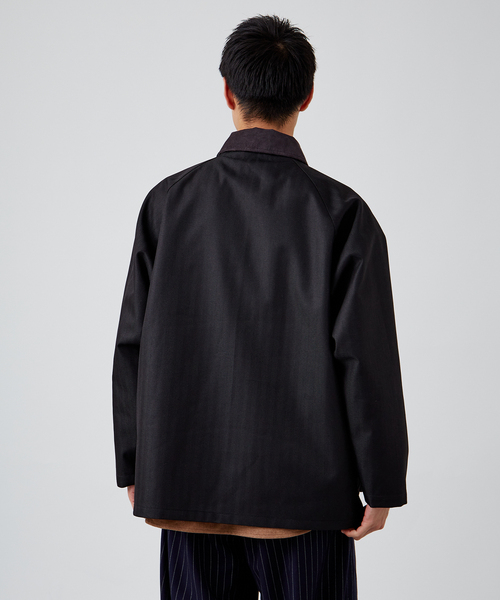 B.C STOCK(ベーセーストック)の「ファンクション フィルムブルゾン(ブルゾン・メンズ・ブラック/ブラウン・MEDIUM/LARGE)」の6枚目の写真