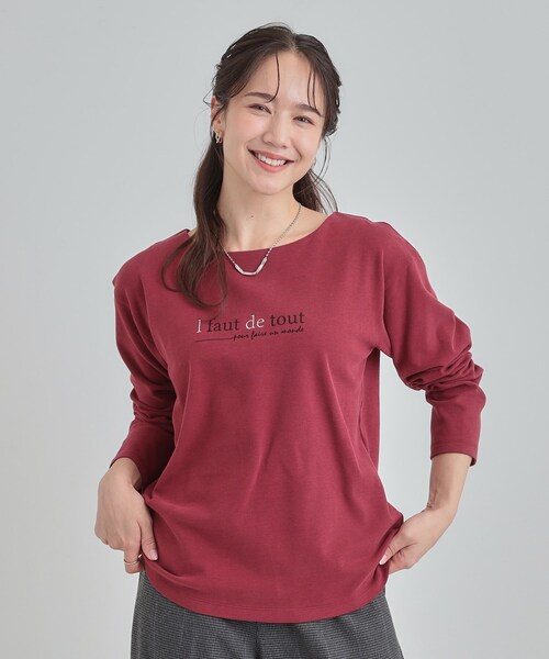 DRESKIP(ドレスキップ)の「【洗濯機可/S-LL】大人が着やすい小さめロゴ 刺繍ロンT(Tシャツ/カットソー・レディース・ボルドー/オフホワイト/チャコールグレー・01/02/03/04)」の12枚目の写真