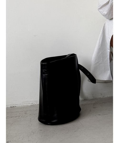 Ungrid（アングリッド）の「レザーショルダーバッグ（ショルダーバッグ・レディース・ブラック・FREE）」の19枚目の写真