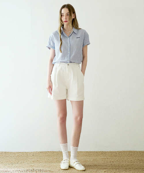 SLOWLOLLI（スローローリ）の「Accent stripe short-sleeve shirt_2 Colors（シャツ/ブラウス・レディース・スカイブルー/Cream・FREE）」の3枚目の写真