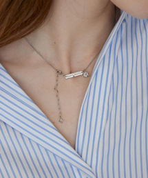 MERRYMOTIVE（メリーモチーブ）の「キューブクリスタルペンダントとチェーンネックレス（ネックレス）」