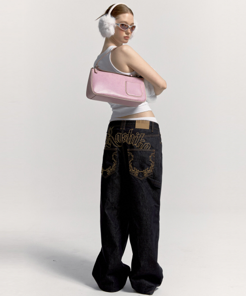 KASHIKO（カシコ）の「Embroied Nonfade Denim Pants Blue（デニムパンツ・レディース・その他・MEDIUM/SMALL）」の4枚目の写真