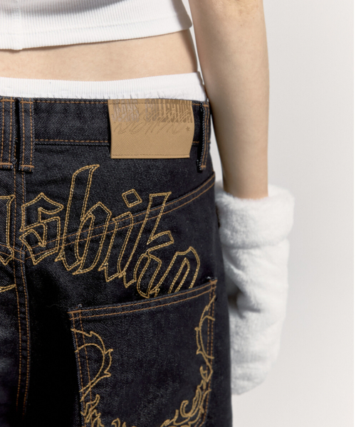 KASHIKO（カシコ）の「Embroied Nonfade Denim Pants Blue（デニムパンツ・レディース・その他・MEDIUM/SMALL）」の6枚目の写真