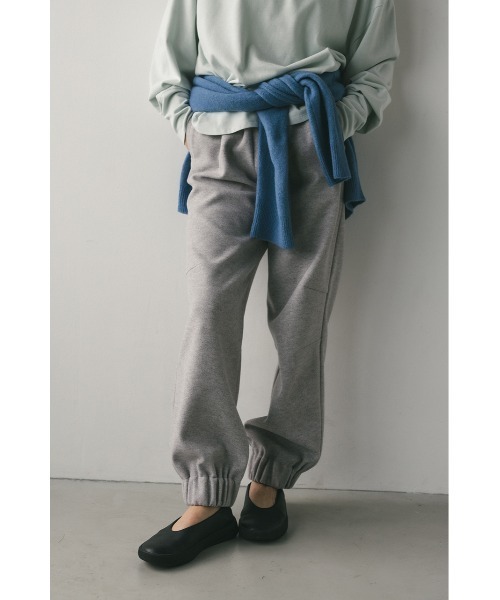 STYLEMIXER(スタイルミキサー)の「ヘムギャザーフォルムパンツ(スウェットパンツ・レディース・グレー/ブラック・SMALL/MEDIUM)」の12枚目の写真