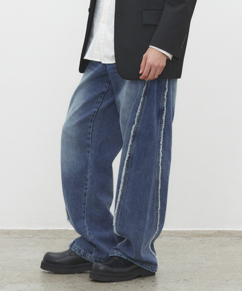DECET（デケト）の「Curved Wide Jeans DCPT033SCBlueB（デニムパンツ・レディース・その他・26/28/30/32/34）」の8枚目の写真