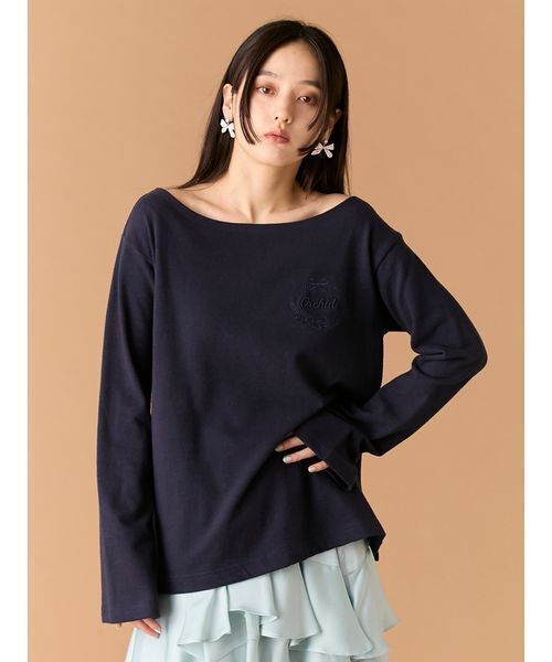 LILY BROWN(リリーブラウン)の「フラワーネームトップス(Tシャツ/カットソー・レディース・ホワイト/ネイビー/ピンク・F)」の2枚目の写真