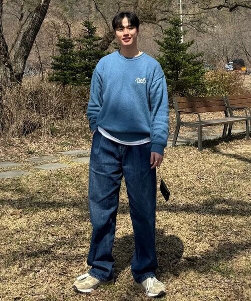 WMC(ダブリューエムシー)の「スローガン刺繍ニット_NAVY(ニット/セーター・メンズ・ネイビー・MEDIUM/LARGE/X-LARGE)」の4枚目の写真