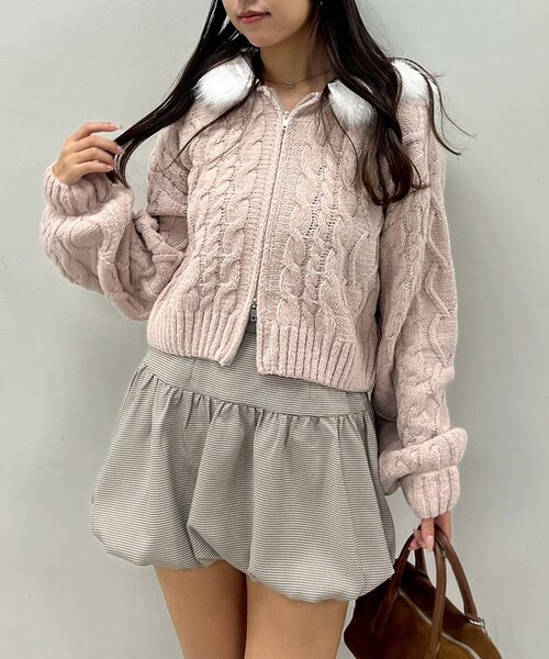 continuer de NICE CLAUP(コンティニューデナイスクラップ)の「【マシュマロタッチ】ケーブルファーパーカー(パーカー・レディース・アイボリー/ブラック/ピンク/ブルー・FREE)」の20枚目の写真