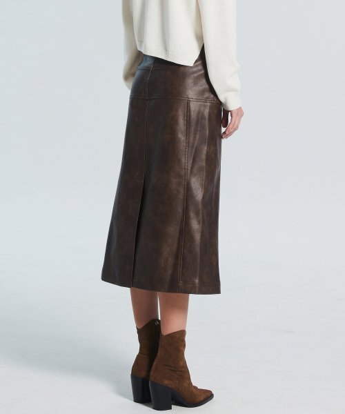 RACLEUR（ラクレール）の「パネルレイヤーロングスカート [LEATHER]（スカート・レディース・その他・SMALL/MEDIUM）」の3枚目の写真