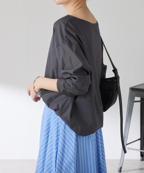 COLLAGE GALLARDAGALANTE（コラージュガリャルダガランテ）の「シアードルマンフォトT（Tシャツ/カットソー・レディース・オフホワイト/チャコールグレー・FREE）」の13枚目の写真