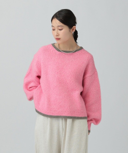 LEPSIM（レプシィム）の「3ゲージ配色ショートプルオーバー　637998（ニット/セーター・レディース・ベージュ/ピンク/チャコールグレー/ライトブルー・FREE）」の9枚目の写真