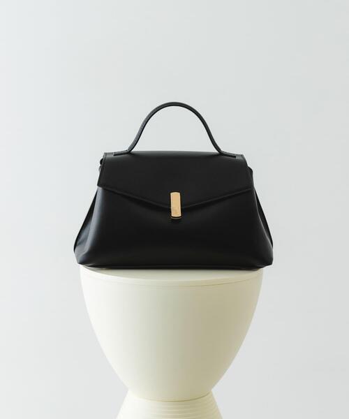 RODE SKO(ロデスコ)の「フラップワンハンドルバッグ(ハンドバッグ・レディース・アイボリー/ブラック/モカ・ONE)」の1枚目の写真