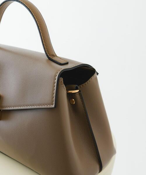 RODE SKO(ロデスコ)の「フラップワンハンドルバッグ(ハンドバッグ・レディース・アイボリー/ブラック/モカ・ONE)」の22枚目の写真