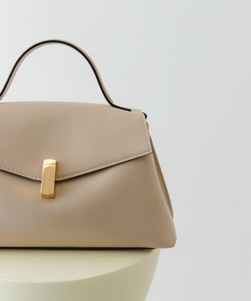 RODE SKO(ロデスコ)の「フラップワンハンドルバッグ(ハンドバッグ・レディース・アイボリー/ブラック/モカ・ONE)」の9枚目の写真