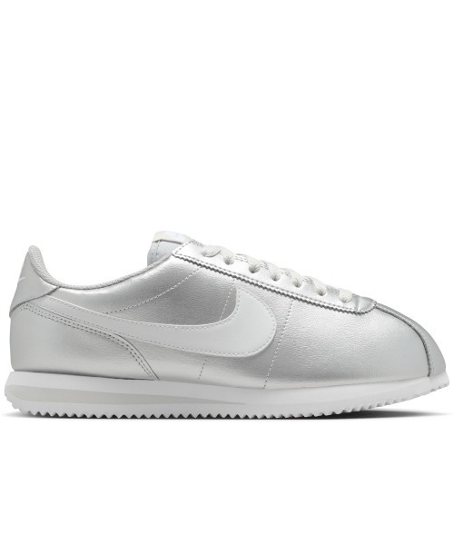 NIKE(ナイキ)の「NIKE Cortez(ナイキ ウィメンズ コルテッツ)(スニーカー・レディース・ブラック系・23cm/25cm/24.5cm/24cm/23.5cm)」の4枚目の写真