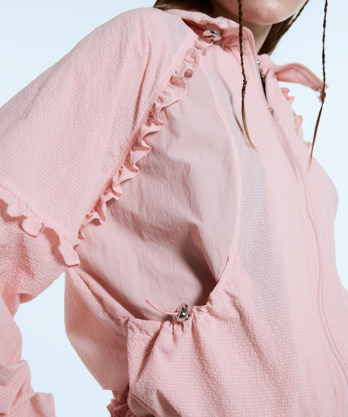 LARTIGENT(ラーティゼン)の「L11 FRILL WINDBREAKER(PINK)(ナイロンジャケット・レディース・その他・FREE)」の4枚目の写真