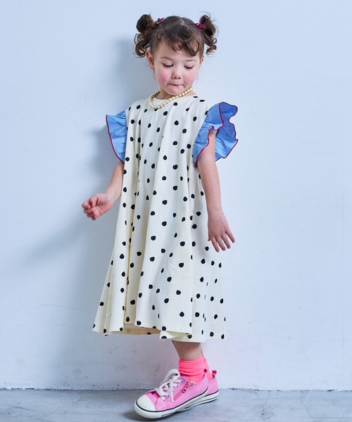 MARKEY'S(マーキーズ)の「サテンフリルショルダーワンピース(ワンピース・キッズ・ブラック系その他/ライトブルー/ホワイト系その他/グリーン系その他・110/100/90/80/130/120/150/140)」の7枚目の写真