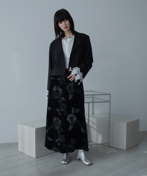 VACANCY（ヴァカンシー）の「花柄ロープ刺繍ナロースカート（スカート・レディース・ホワイト/ブラック・FREE）」の19枚目の写真