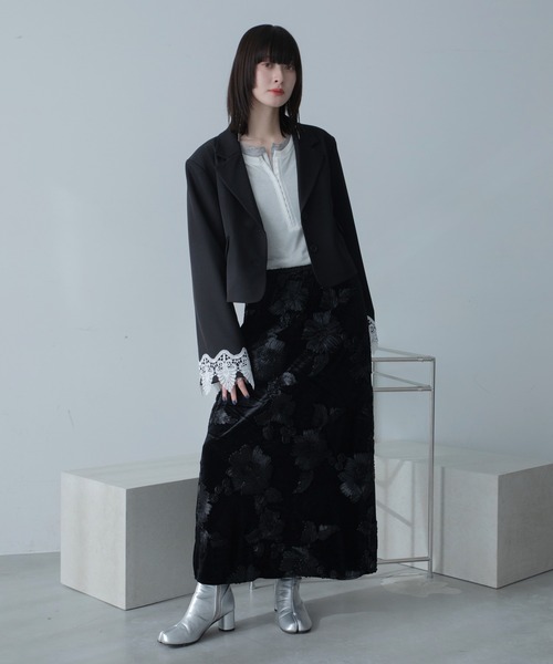 VACANCY（ヴァカンシー）の「花柄ロープ刺繍ナロースカート（スカート・レディース・ホワイト/ブラック・FREE）」の20枚目の写真