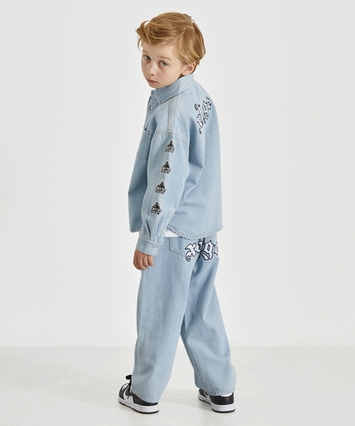 XLARGE KIDS（エクストララージキッズ）の「パッチロゴデニム長袖シャツ（シャツ/ブラウス・キッズ・ライトブルー/ブルー・130cm/120cm/110cm/140cm）」の14枚目の写真