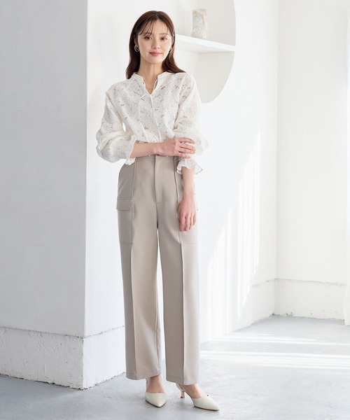 Andemiu(アンデミュウ)の「サイドポケットストレートパンツ640813(その他パンツ・レディース・ブラック/グレイッシュベージュ・SMALL/MEDIUM)」の3枚目の写真