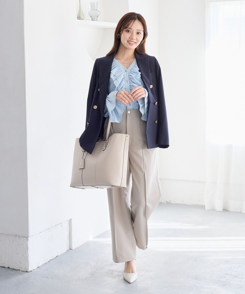 Andemiu(アンデミュウ)の「サイドポケットストレートパンツ640813(その他パンツ・レディース・ブラック/グレイッシュベージュ・SMALL/MEDIUM)」の4枚目の写真