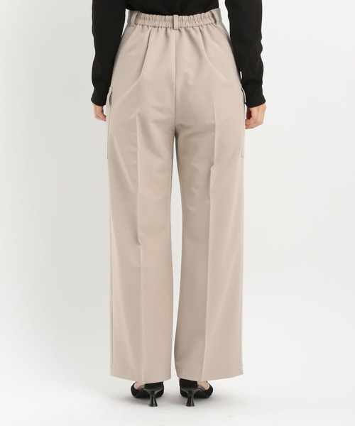 Andemiu(アンデミュウ)の「サイドポケットストレートパンツ640813(その他パンツ・レディース・ブラック/グレイッシュベージュ・SMALL/MEDIUM)」の19枚目の写真