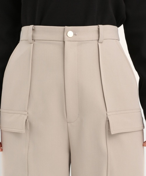 Andemiu(アンデミュウ)の「サイドポケットストレートパンツ640813(その他パンツ・レディース・ブラック/グレイッシュベージュ・SMALL/MEDIUM)」の20枚目の写真