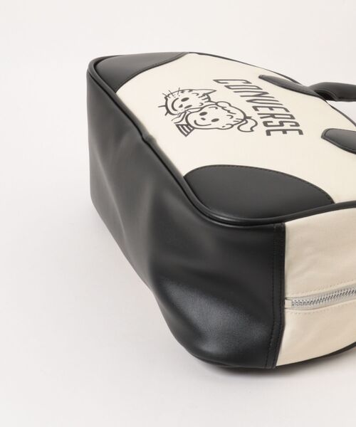 CONVERSE(コンバース)の「【CONVERSE】CV OG MADISON BAG / オサムグッズコラボ キャンバス フェイクレザーボストンバッグ(ボストンバッグ・メンズ・オフホワイト/ブラック・FREE)」の4枚目の写真