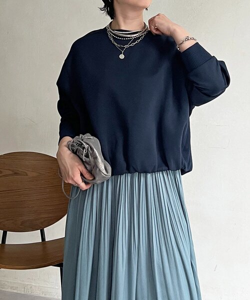 un dix cors（アンディコール）の「軽量ボンディングバルーンプルオーバー（Tシャツ/カットソー・レディース・グレー/アイボリー/サックスブルー/ネイビー・FREE）」の4枚目の写真