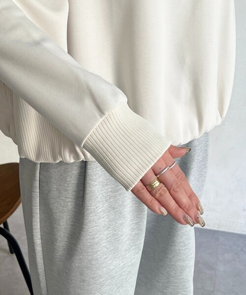 un dix cors（アンディコール）の「軽量ボンディングバルーンプルオーバー（Tシャツ/カットソー・レディース・グレー/アイボリー/サックスブルー/ネイビー・FREE）」の14枚目の写真