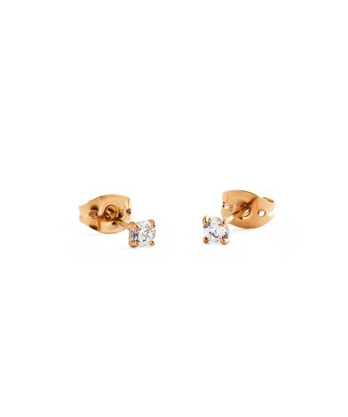 Daniel Wellington(ダニエルウェリントン)の「Mirelle Solitaire Stud Earring ローズゴールド/ゴールド/シルバー(ピアス(両耳用)・レディース・シルバー・ONE SIZE)」の2枚目の写真